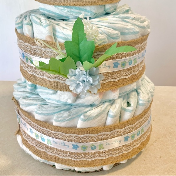 NOT AVAILABLE Baby boy diaper cake - Picture 2 of 3